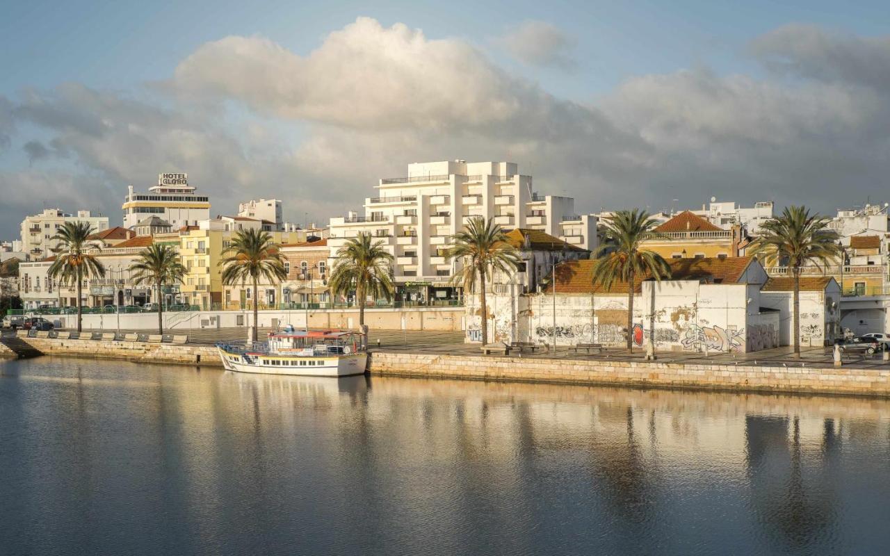 Apartamentos Torre Da Rocha Frente Ao Mar Portimão Exterior photo